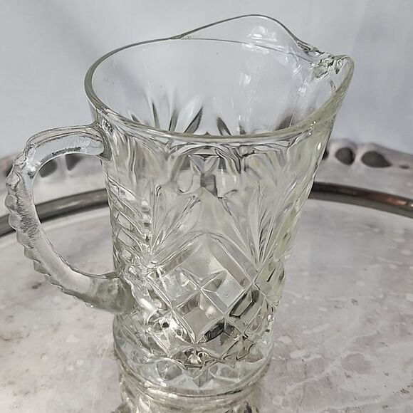 Vintage Pressed Glass Pitcher Creamer Pineapple Pattern - Picture 9 of 11